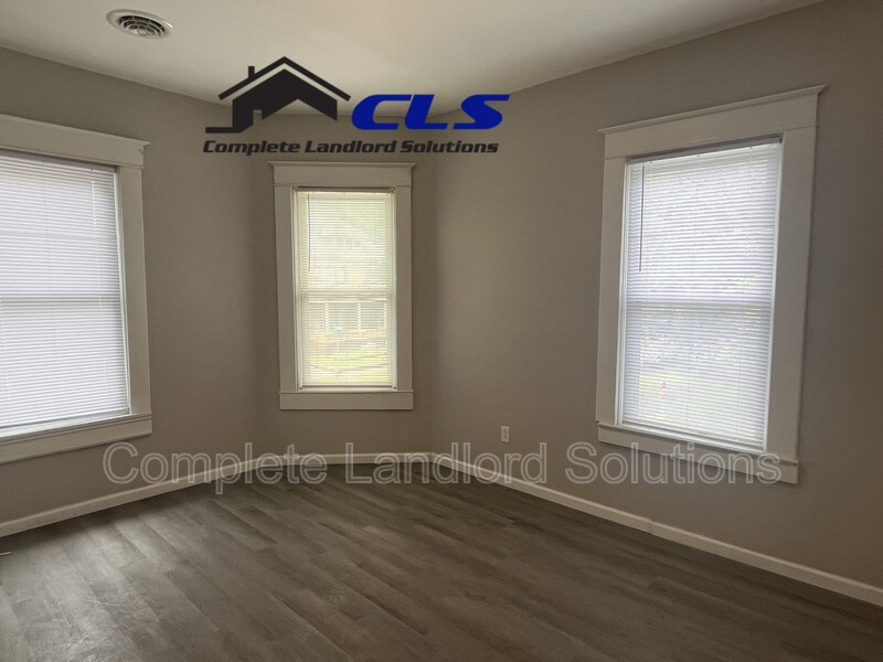 Terre Haute Condo: 700 South 8th Street - 2