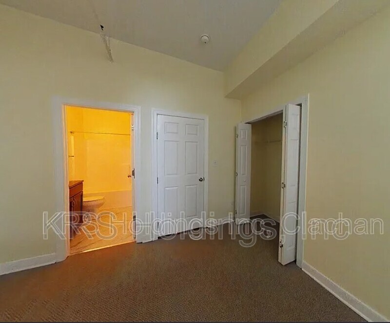 Richmond Condo: 123 E Broad Street