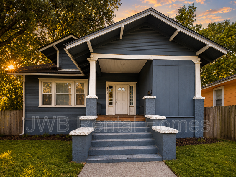 Jacksonville House: 419 Broward St
