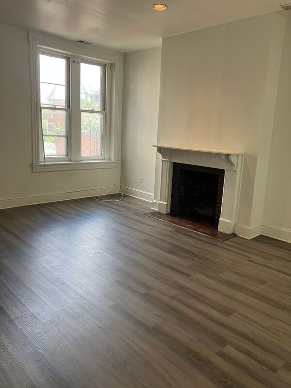 Baltimore Condo: 112 E. Preston St