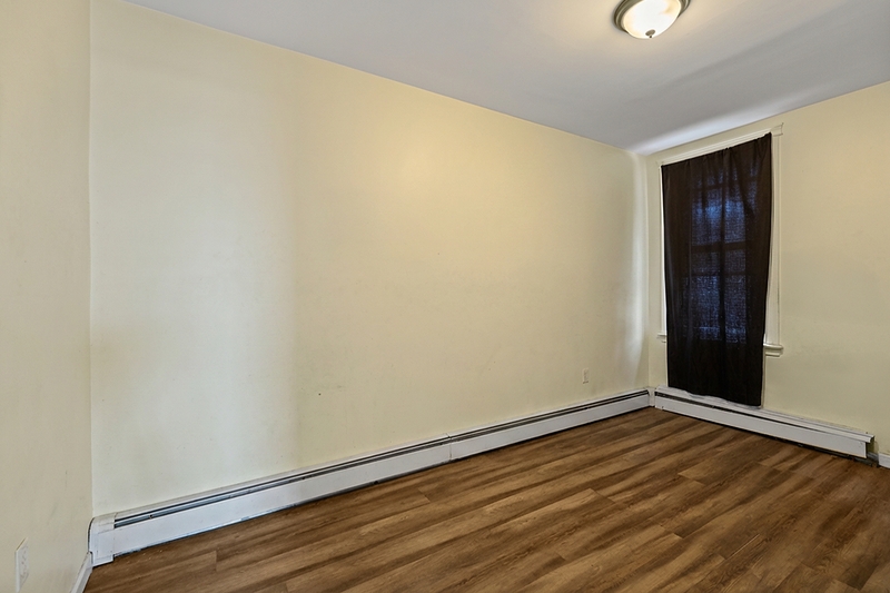 Bayonne Condo: 43 East 26th Street - 3R