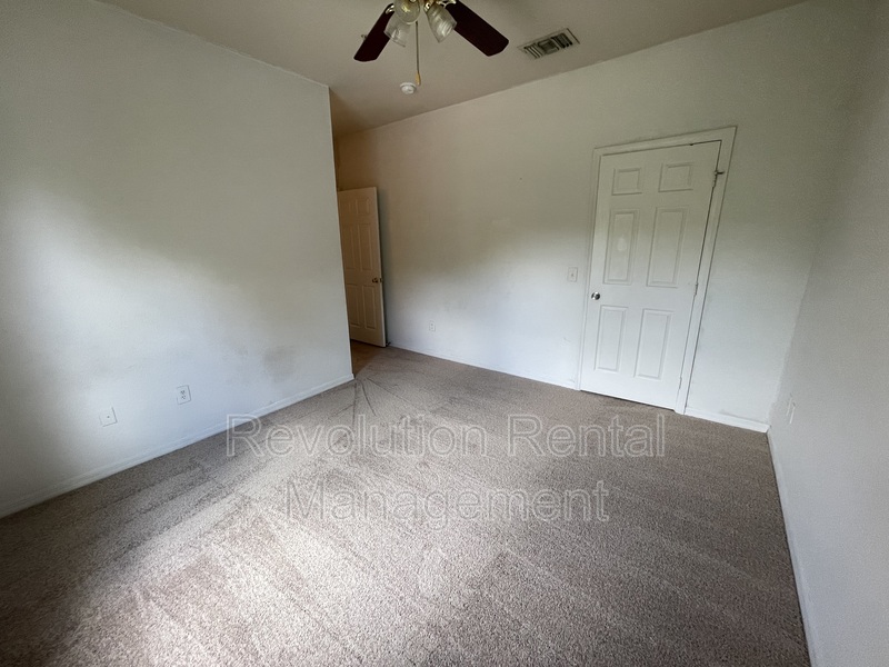 3611 Conroy Rd Apt 838 Orlando FL 32839-2470 - Photo 8
