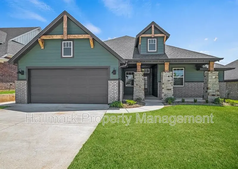 Oklahoma City House: 16004 Flint DR