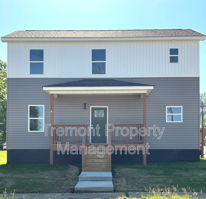 Chattanooga House: 1922 South Watkins Street