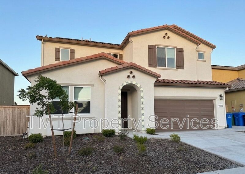 Elk Grove House: 10123 Blue Whale Way