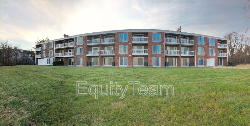 Cincinnati Condo: 2600 Bushnell St