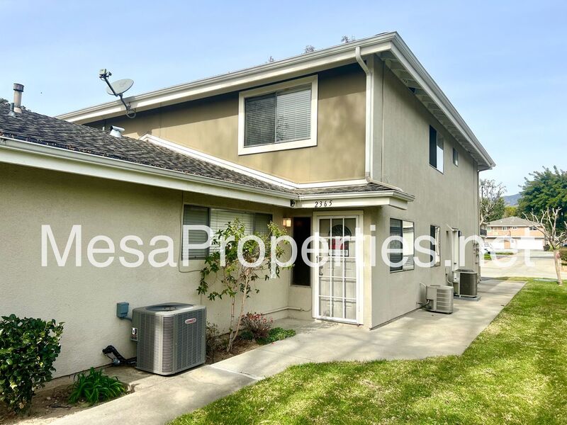 La Verne Townhome: 2365 Pepper Street