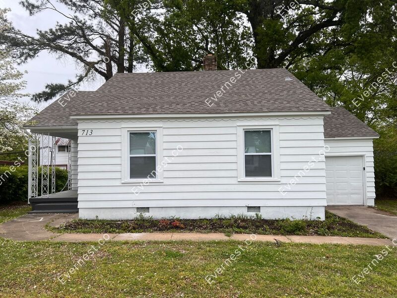 Request a Viewing for 713 E Brentwood Circle Tenant Turner