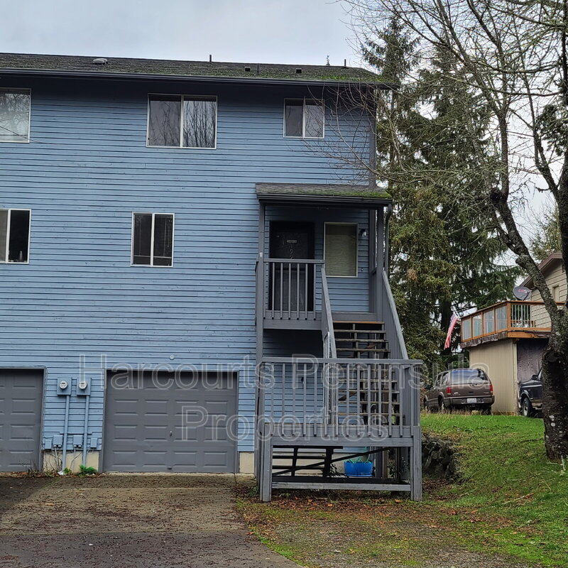Port Orchard Condo: 199 Smith St