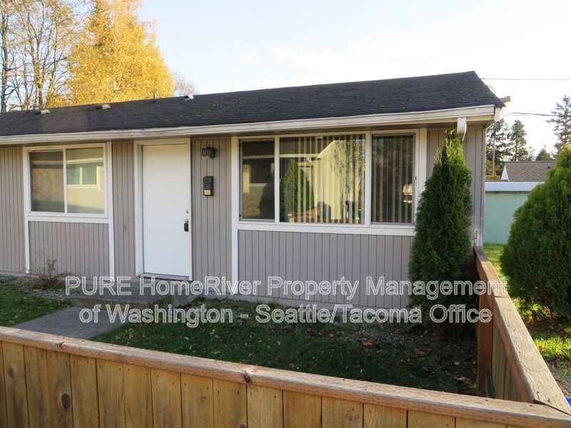 Tacoma Condo: 3717 S Manitou Way