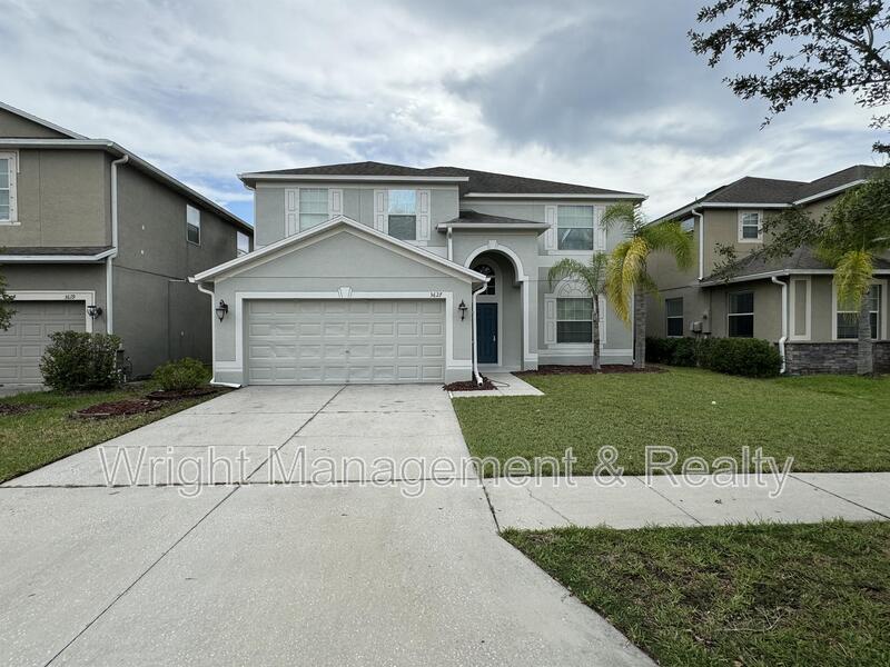 Land O' Lakes House: 3627 Morgons Castle Court