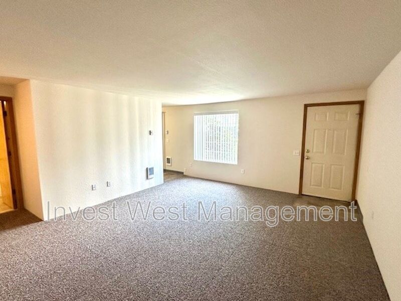 EUGENE Condo: 1845 KINGSLEY ROAD