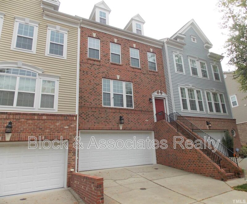 Raleigh House: 4032 Abbey Park Way