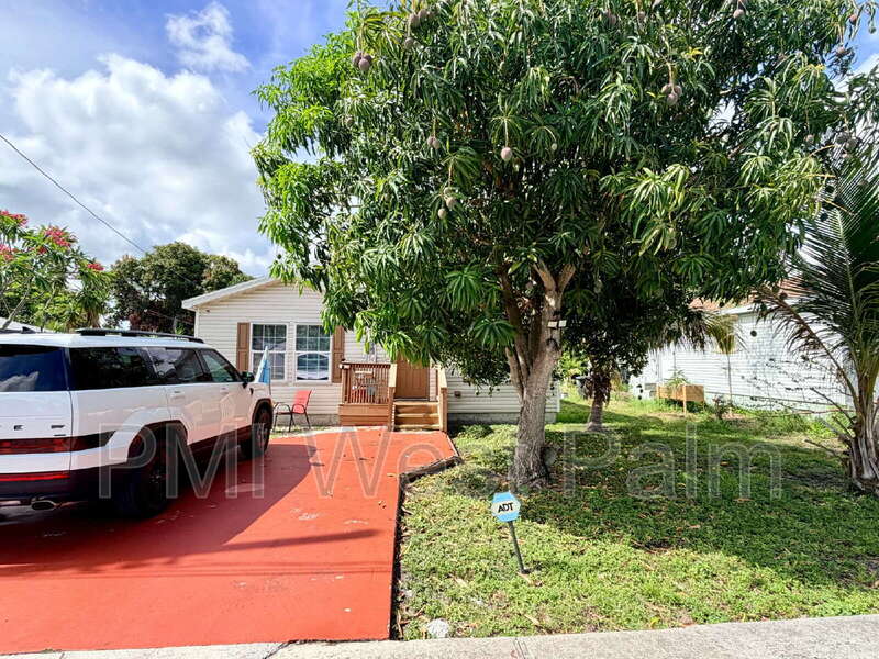 West Palm Beach House: 716 21st St