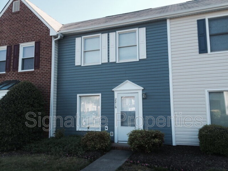 Glen Allen House: 2216 High Bush Circle