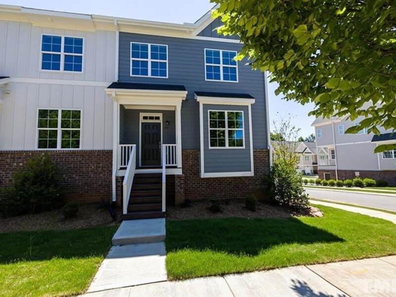 Wake Forest Condo: 861 South Franklin Street