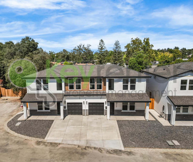 Sacramento House: 967 Olive Branch Place