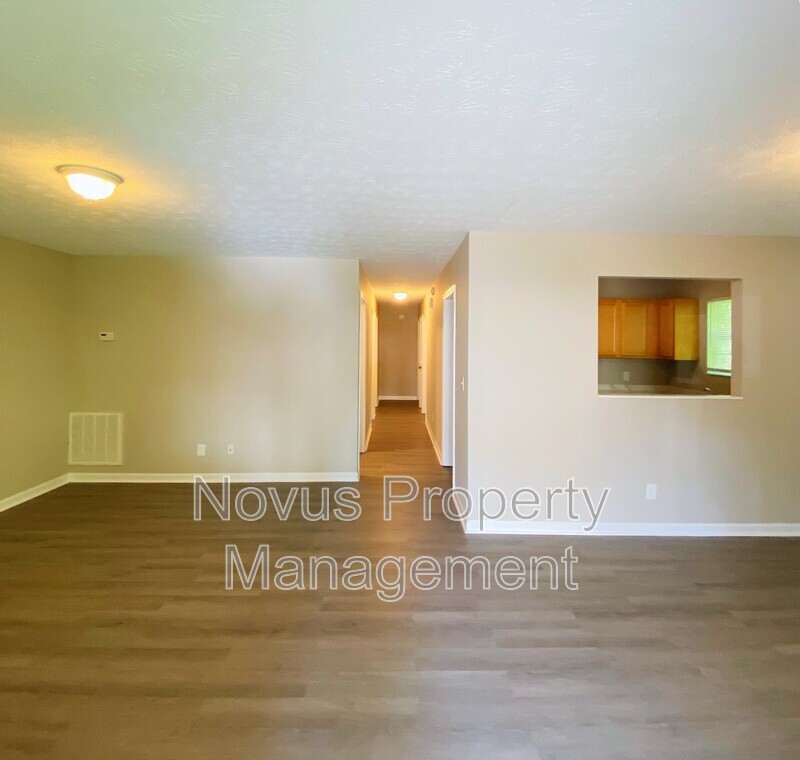 Carrollton Condo: 191 Harvell Drive
