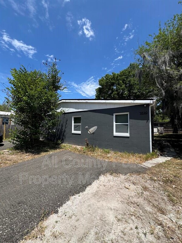 Lakeland Condo: 3020 Galaxy Ln