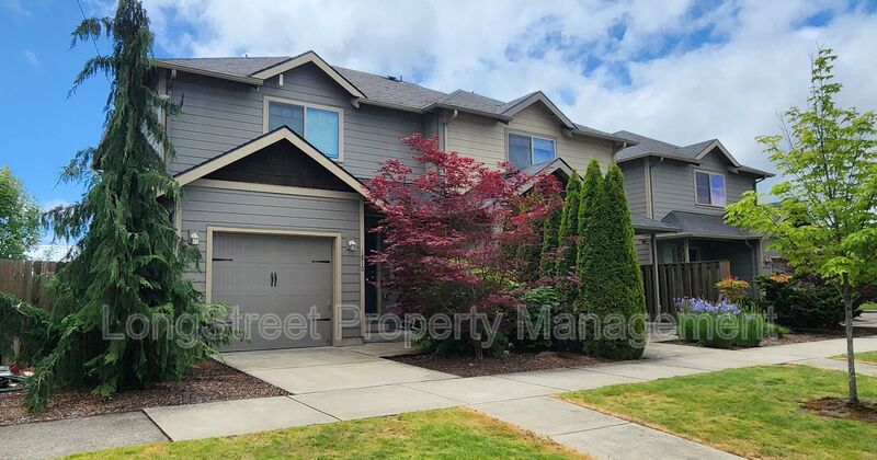 Philomath House: 1810 College St