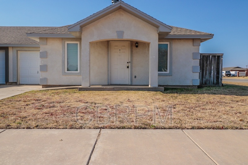 Lubbock House: 2401 87th