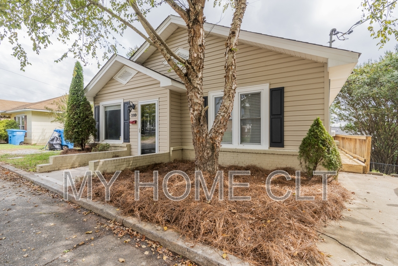 Cramerton House: 299 Thirteenth Street