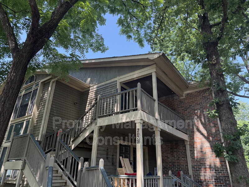Huntsville Condo: 2083 Woodlawn Dr SW