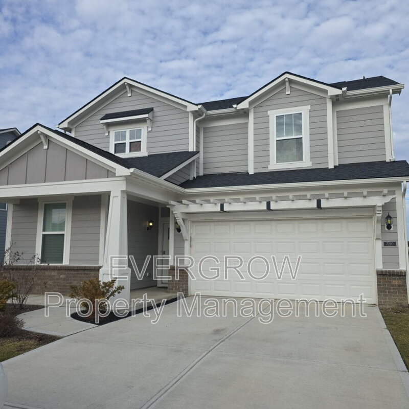 Brownsburg House: 7210 Sugar Maple Lane