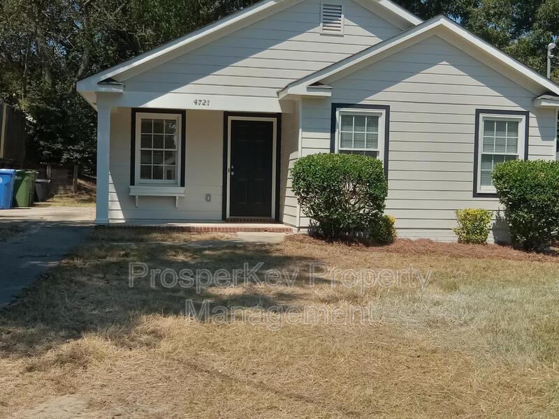 Columbus House: 4721 13th Ave