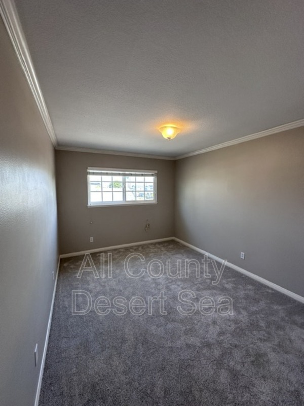 Main Rental Photo 19