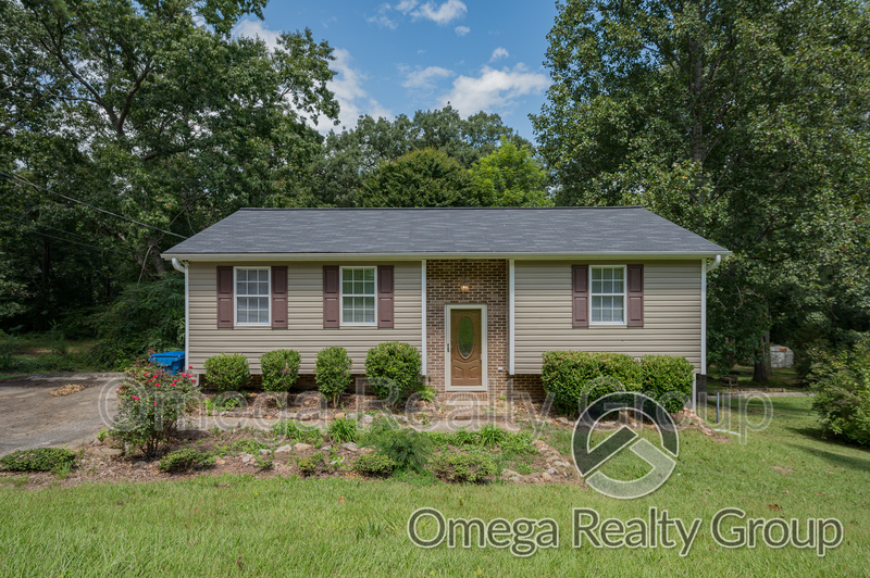 Oxford House: 161 Emi Gil Dr