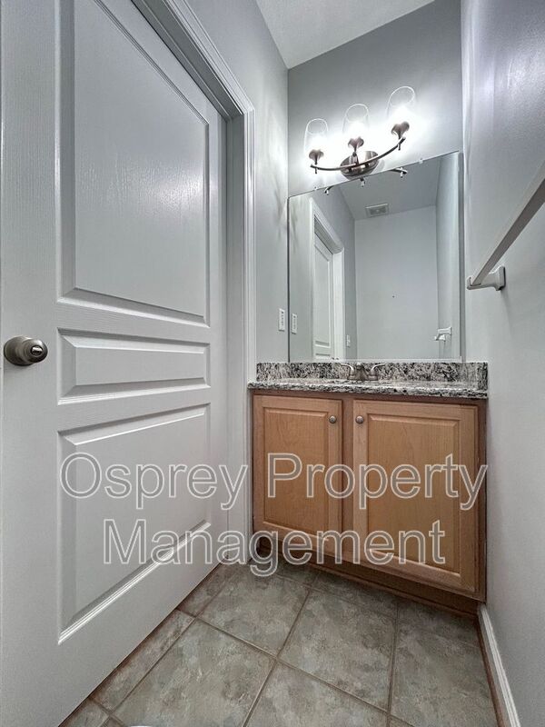 Gated community on the bay side of Shore Dr! "ASK ABOUT OUR ZERO DEPOSIT" - Photo 10