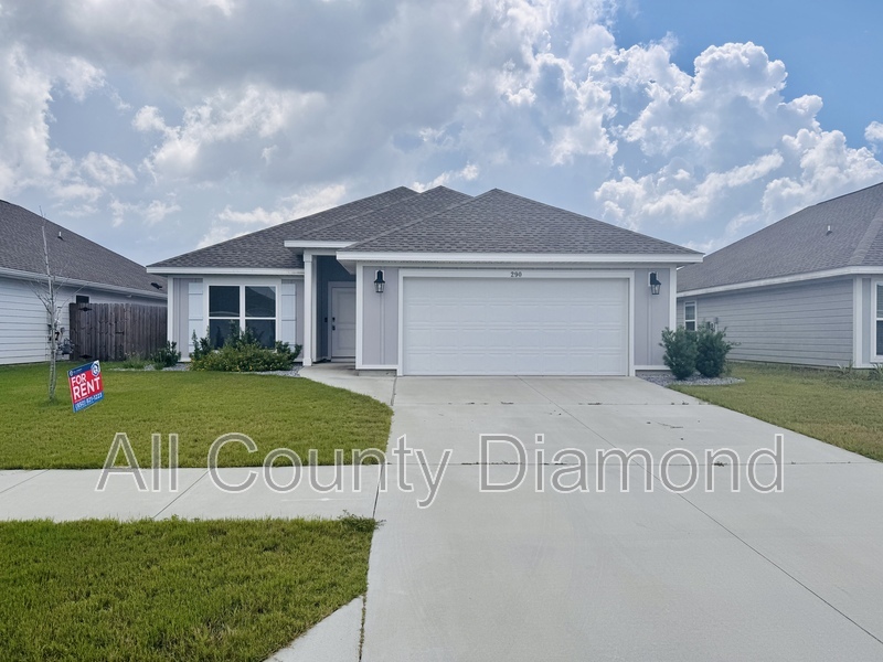 Panama City House: 290 Bayou Bend Ln