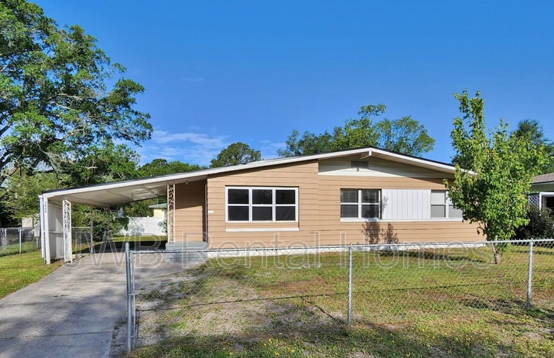 Jacksonville House: 4434 Rainer Rd