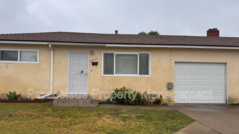 Lemon Grove House: 8235 Alton Dr