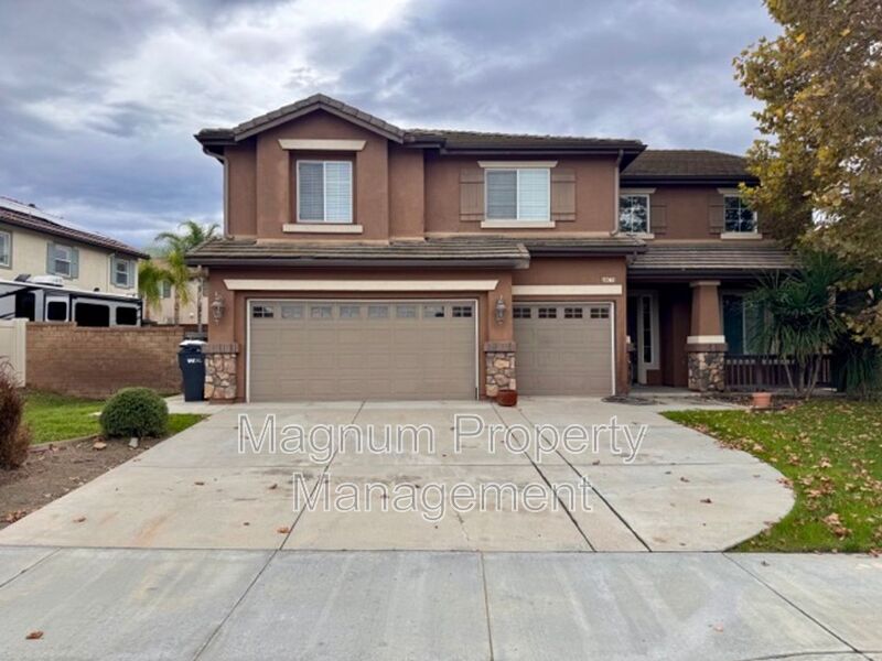 Murrieta House: 29675 Ski Ranch St
