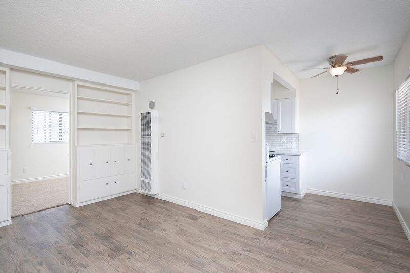 Request a Viewing for 2710 Grand Ave, Unit 75 Tenant Turner