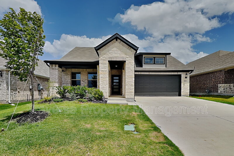 Crowley House: 9629 Rattlesnake Trl