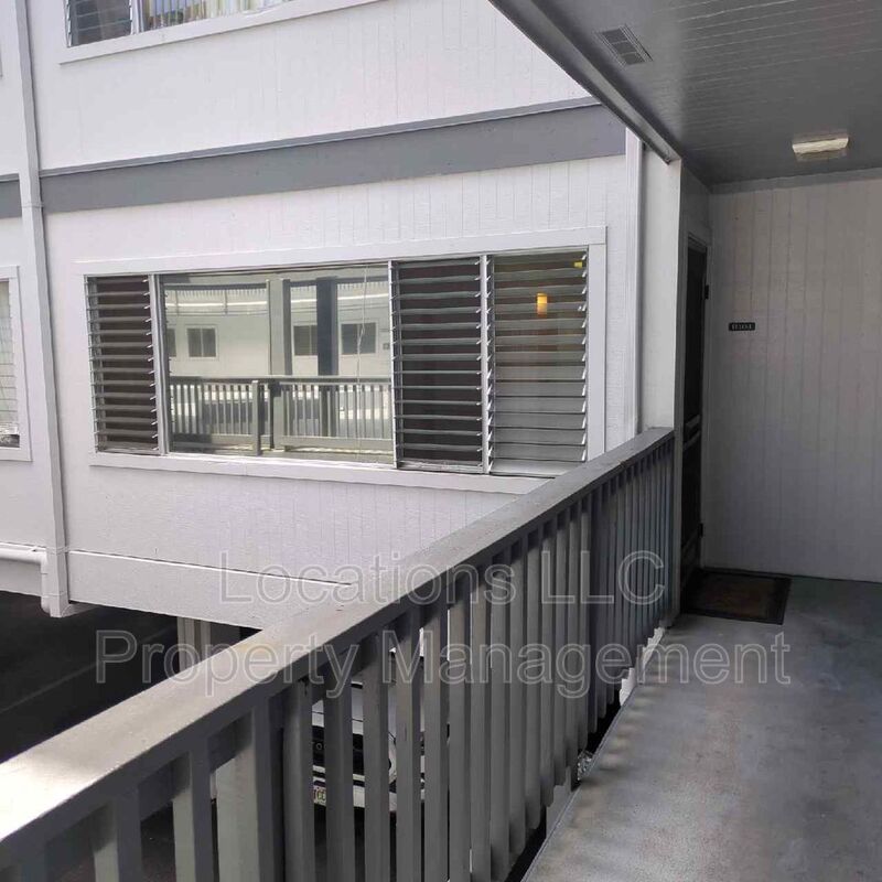 Kaneohe Condo: 46-263 Kahuhipa St