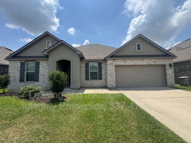 Youngsville House: 616 Vert Drive