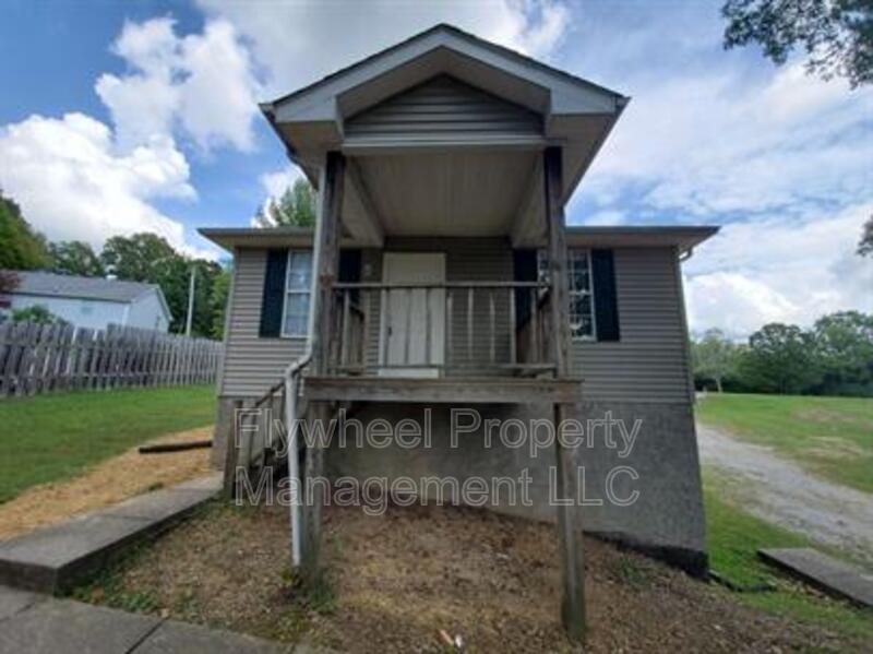 Ashland City Condo: 118A N Poole St