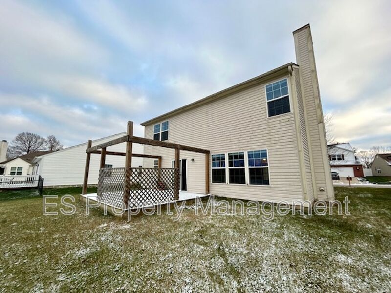 Charming 3-Bedroom, 2.5-Bath Home with Loft, 2160 sq. ft. of Living Space, Attached Garage & Scenic Pond Views - Photo 31