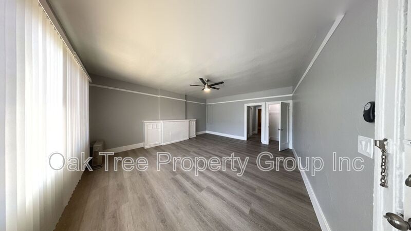 Oakland House: 600 51st Street