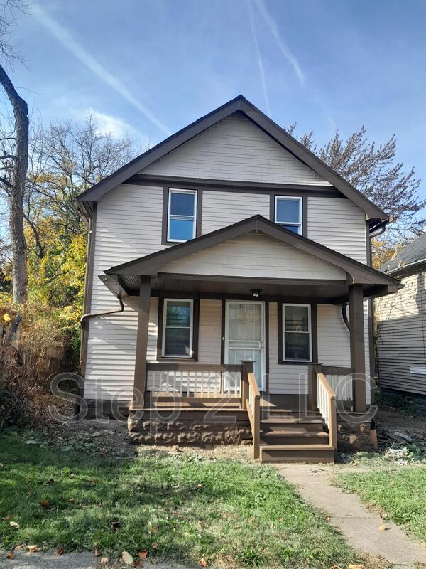 Cleveland House: 3704 East 118th Street