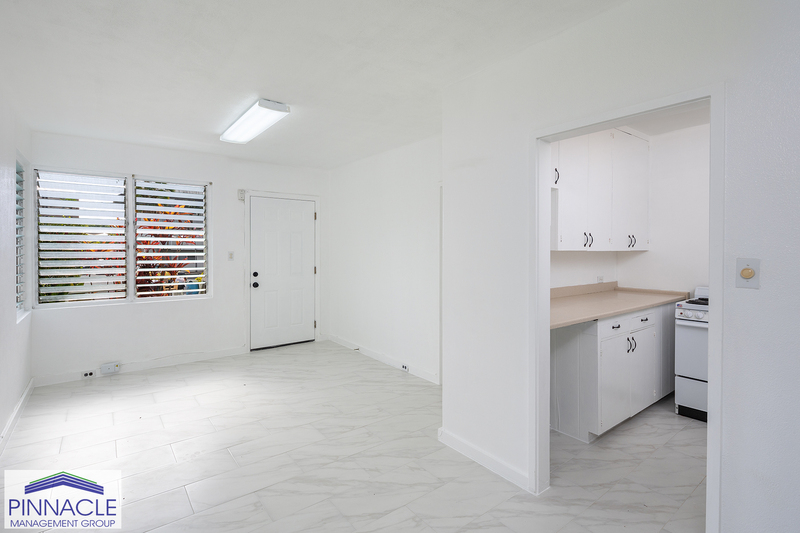 Honolulu Condo: 1115-C Hassinger St #2