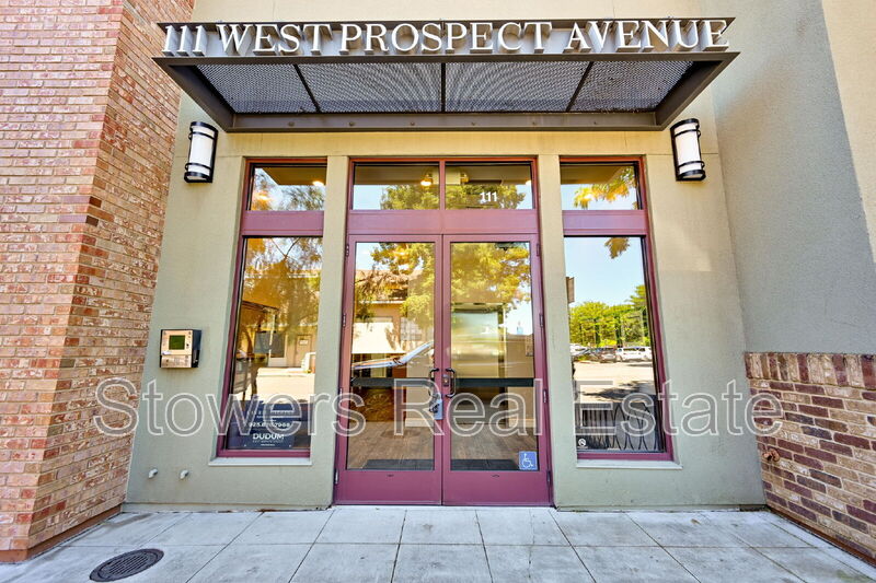 Danville Condo: 111 W Prospect Ave