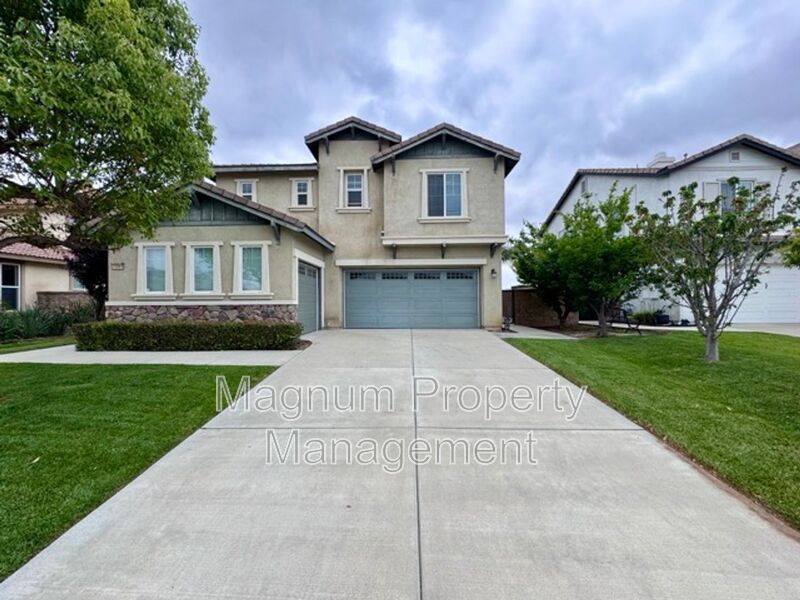 Murrieta House: 35889 Wolverine Ln