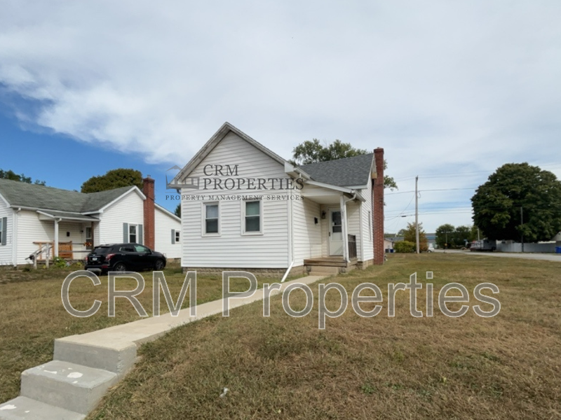 Kokomo House: 1530 S Union St