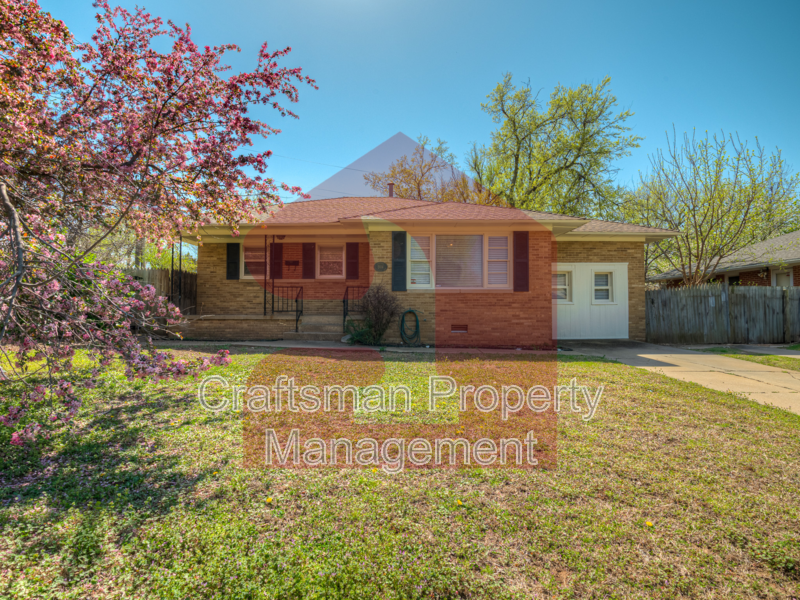 The Village House: 2104 Churchill Way