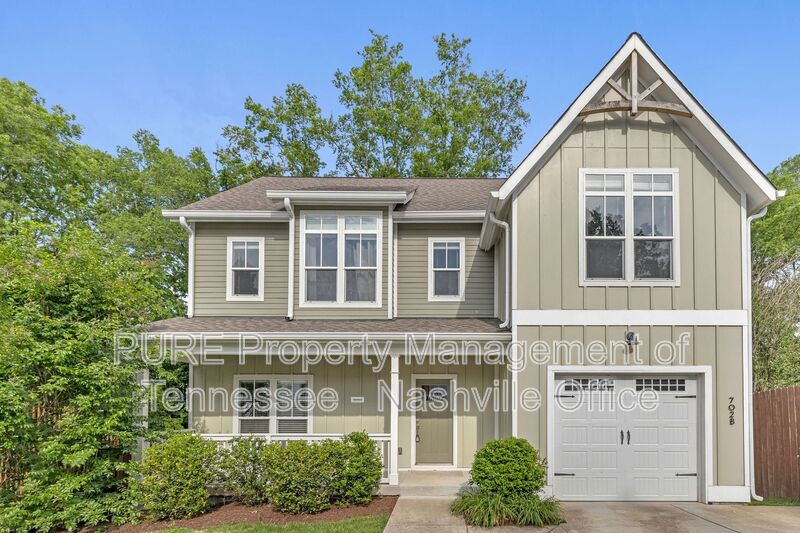 Nashville House: 702B Waco Dr.